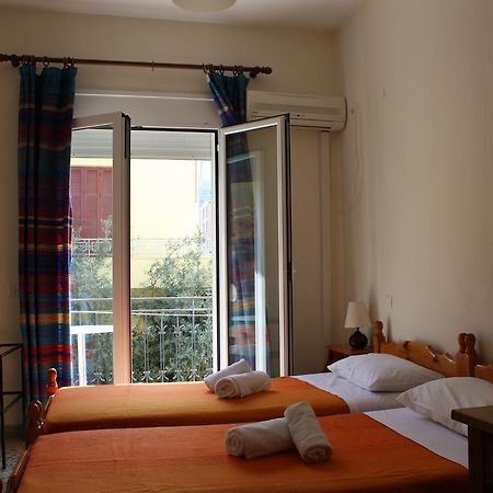Hotel Elektra Лутра-Едіпсу Екстер'єр фото